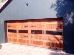 DBL BARN WITH GLASS
